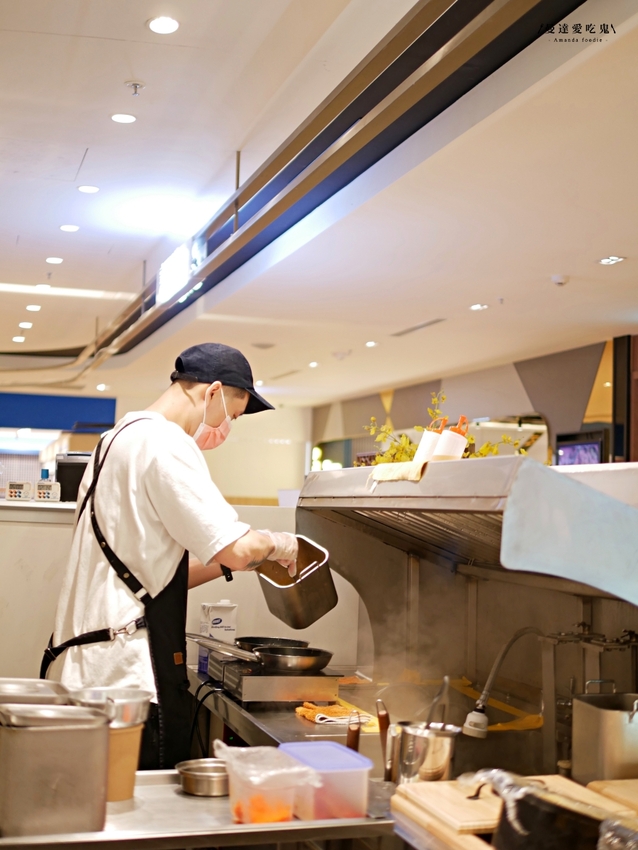 太銷魂！軟嫩紅酒燉牛肉貝殼麵吃起來『快義點 PrestoPasta』從麵條製作到食材醬汁通通一手包辦的用心好味道！高雄美食｜義享天地義大利麵｜義享天地美食 - 曼達愛吃鬼