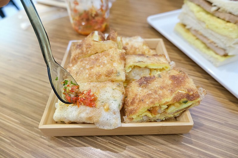 SNOW_20211027_213458_704