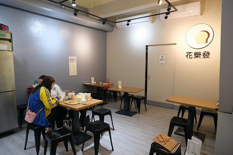 SNOW_20211027_211512_042