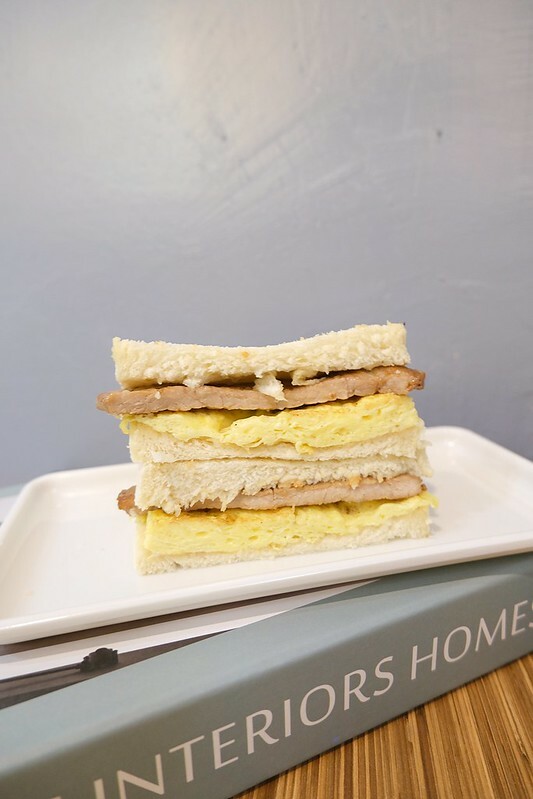 SNOW_20211027_213659_197