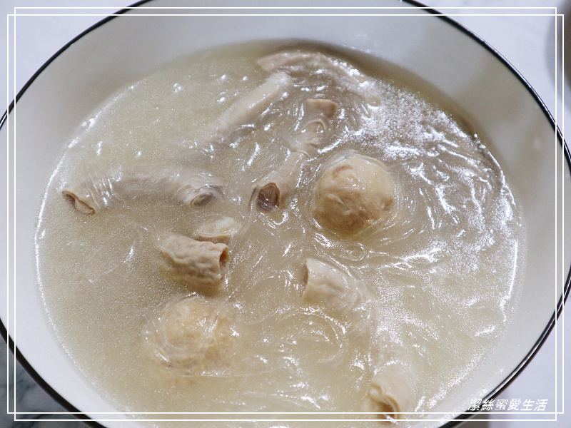 金台灣豬腸冬粉-桃園八德/辣泡菜必加!大腸滿滿平價冬粉湯 - 潔絲蜜愛生活