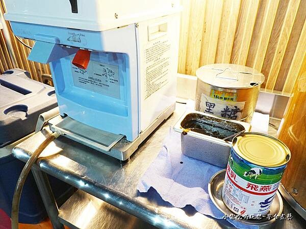 黑糖煉乳刨冰-龜龜燒烤.jpg