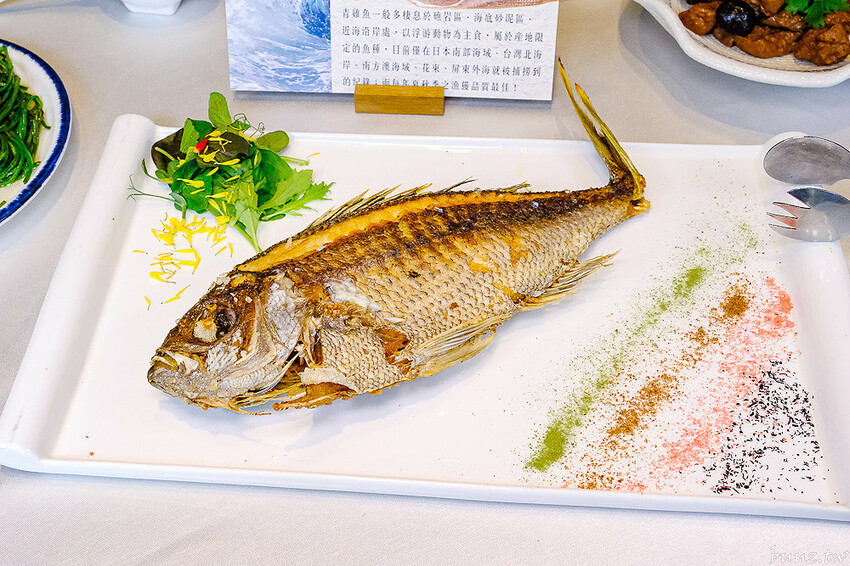 極鮮活龍蝦搭主廚現做燒賣，印月餐廳新菜推黑潮野生魚，還有特色炒冰清涼一夏！