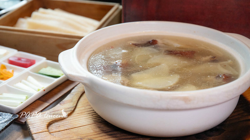 台中市南屯區浮誇系寶盒｜搭配藝術烤鴨秀Ｘ帝王蟹 豪華烤鴨特輯平日午間享67折，印月餐廳！