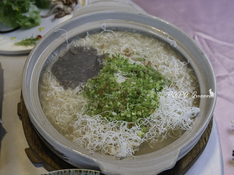 印月餐廳-四人烤鴨宴 浮誇登場 經典印月名菜通通吃的到!