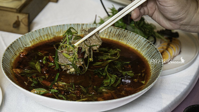 印月餐廳-四人烤鴨宴 浮誇登場 經典印月名菜通通吃的到!
