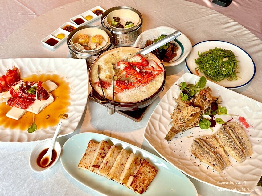 母親節聚餐首選！印月餐廳4人套餐，必吃龍蝦桌邊炒冰超吸睛。