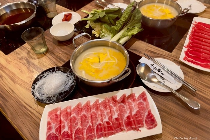 母親節聚餐首選！印月餐廳4人套餐，必吃龍蝦桌邊炒冰超吸睛。