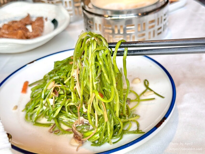 母親節聚餐首選！印月餐廳4人套餐，必吃龍蝦桌邊炒冰超吸睛。