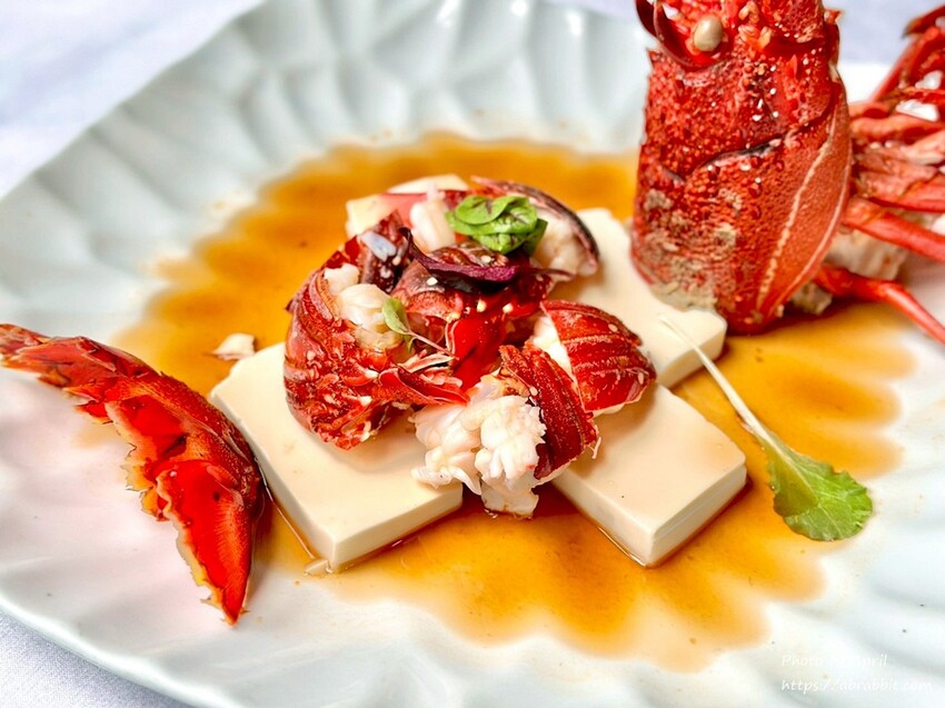 母親節聚餐首選！印月餐廳4人套餐，必吃龍蝦桌邊炒冰超吸睛。