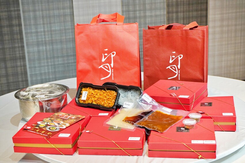 台中市南屯區外帶年菜開跑啦！小家庭也不用傷腦筋，熱呼呼年菜直接帶回家，還送鍋子也太佛心