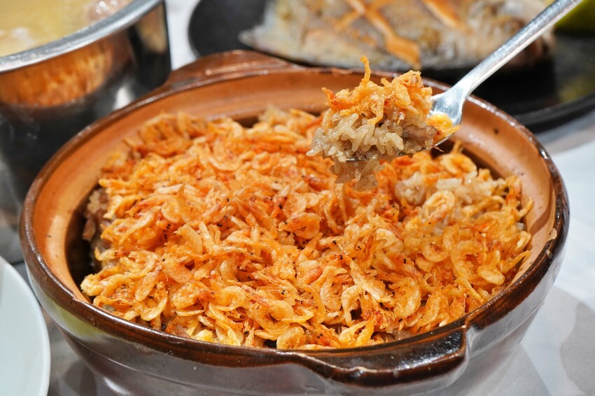 台中市南屯區外帶年菜開跑啦！小家庭也不用傷腦筋，熱呼呼年菜直接帶回家，還送鍋子也太佛心