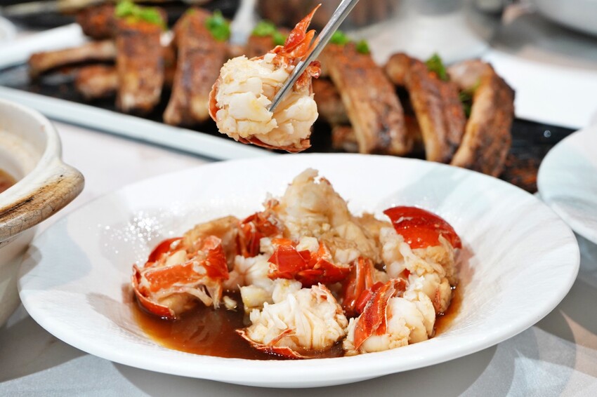 台中市南屯區外帶年菜開跑啦！小家庭也不用傷腦筋，熱呼呼年菜直接帶回家，還送鍋子也太佛心