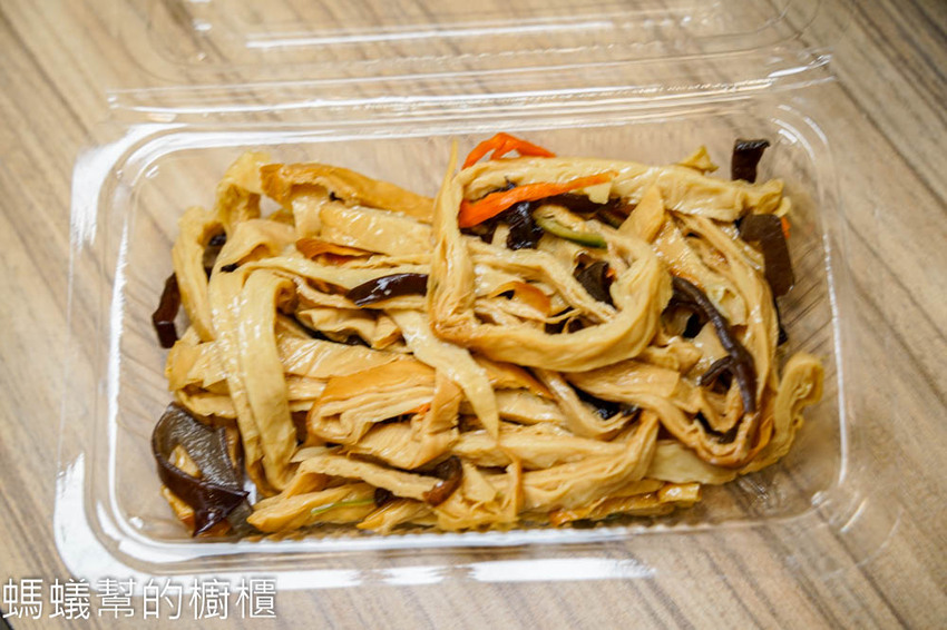 玖麵牛肉麵 | 員林小吃清燉牛肉麵推薦,四川水煮魚麵,高CP值鐵路排骨飯。 - 螞蟻幫的櫥櫃