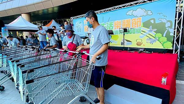 IMG_1696.jpg IMG_1696.jpg