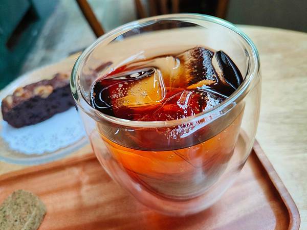 /tmp/phpGyf4xO /tmp/phpGyf4xO