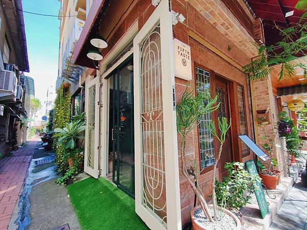 /tmp/phpFYJA9m /tmp/phpFYJA9m