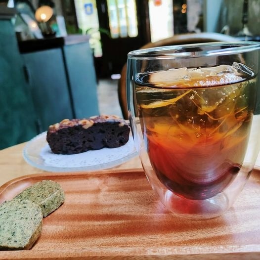 /tmp/phpwXekQn /tmp/phpwXekQn