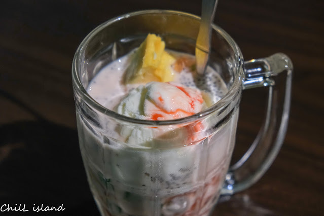 旺旺來亞洲咖哩屋 HALAL FOOD 【新北|中和緬甸街】 旺旺來亞洲咖哩屋,濃郁咖哩蝦超級香