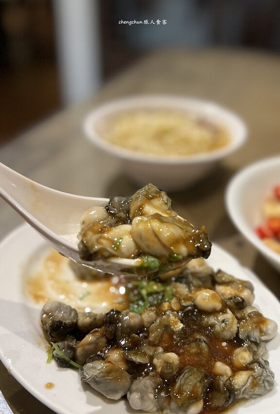 台北市中山區美食,好記擔仔麵,熱炒、紅燒肉激推 !