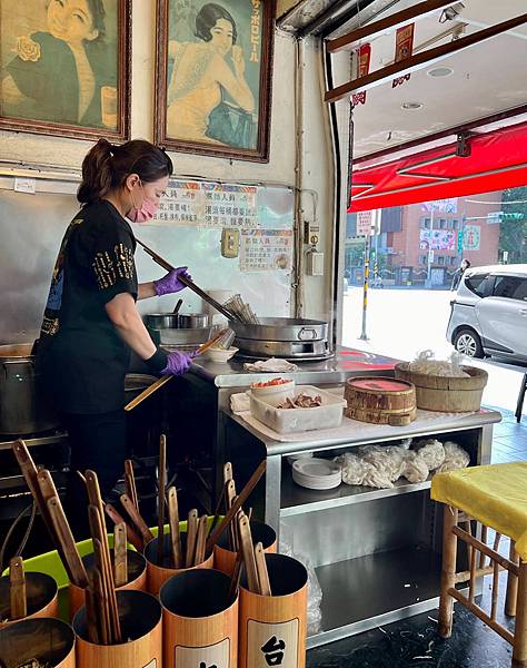 [台北台式]中山區松江南京站「好記擔仔麵」老牌卻不失水準的台