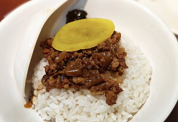 [台北台式]中山區松江南京站「好記擔仔麵」老牌卻不失水準的台