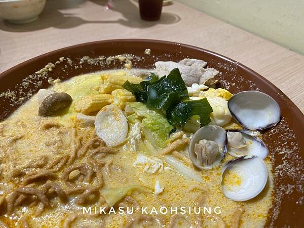 2022鳳山美食 二番紅鍋燒ける食事 菜單分享 價格分享 鄰近鳳新高中