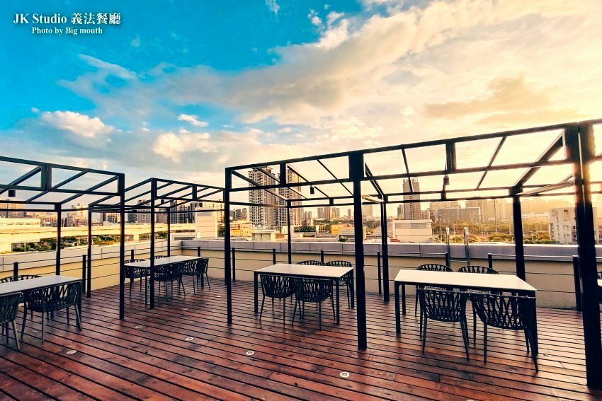 【桃園華泰名品城美食】JK Studio 義法餐廳．情侶約會、家庭聚餐新選擇!