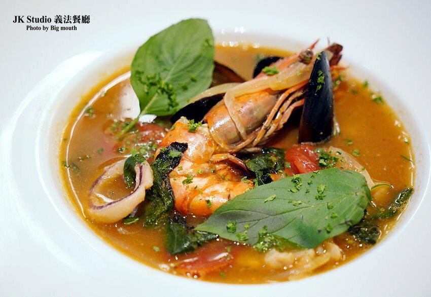 【桃園華泰名品城美食】JK Studio 義法餐廳．情侶約會、家庭聚餐新選擇!