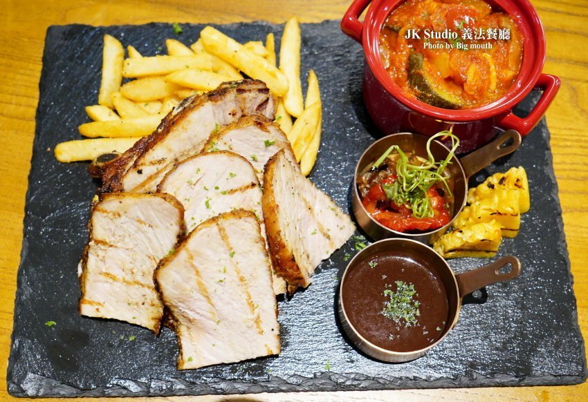 【桃園華泰名品城美食】JK Studio 義法餐廳．情侶約會、家庭聚餐新選擇!