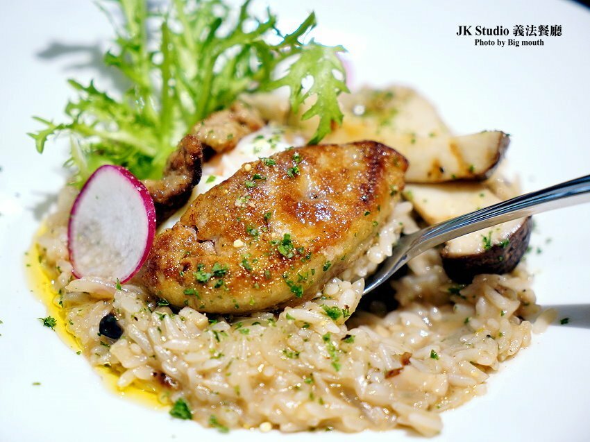 【桃園華泰名品城美食】JK Studio 義法餐廳．情侶約會、家庭聚餐新選擇!