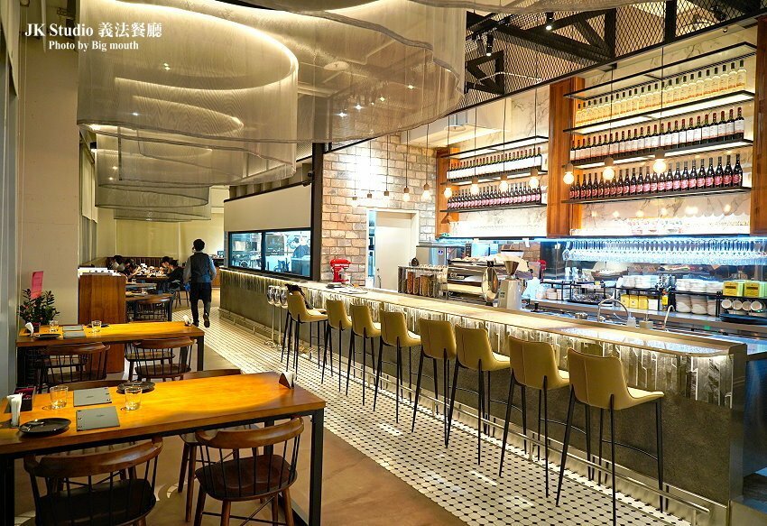 【桃園華泰名品城美食】JK Studio 義法餐廳．情侶約會、家庭聚餐新選擇!