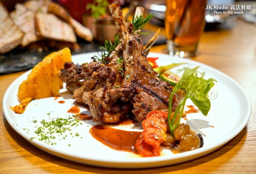 【桃園華泰名品城美食】JK Studio 義法餐廳．情侶約會、家庭聚餐新選擇!