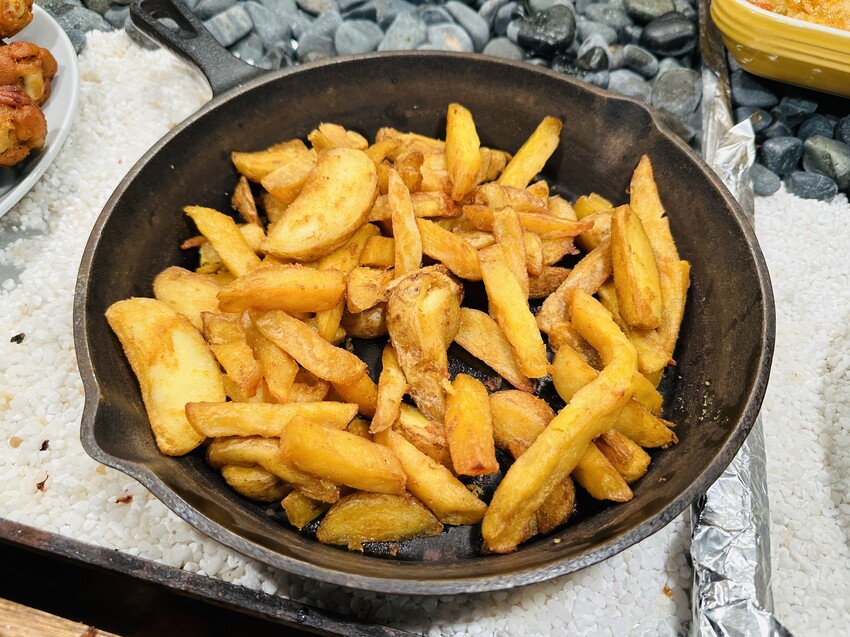 【蟬說：山中靜靜】台中酒桶山豪華秋冬露營，桂花弄帳篷區絕美景