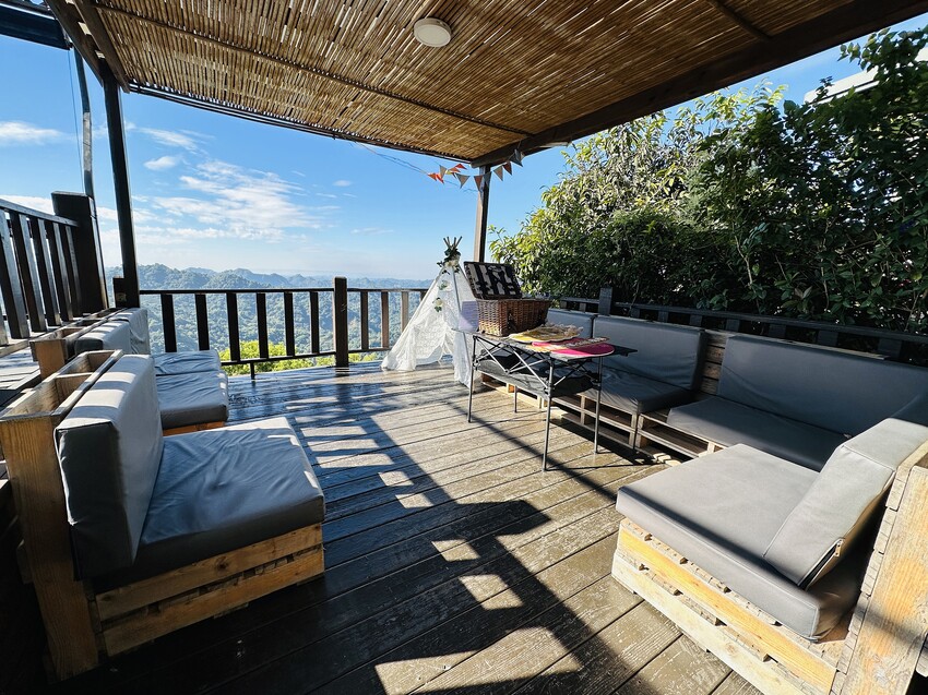 【蟬說：山中靜靜】台中酒桶山豪華秋冬露營，桂花弄帳篷區絕美景