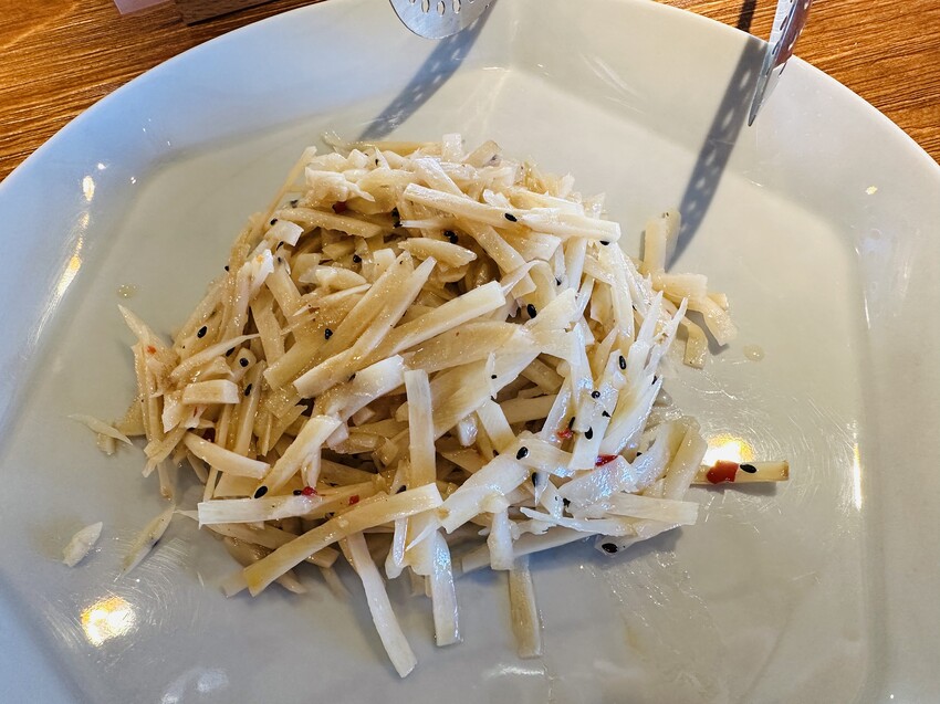 【蟬說：山中靜靜】台中酒桶山豪華秋冬露營，桂花弄帳篷區絕美景