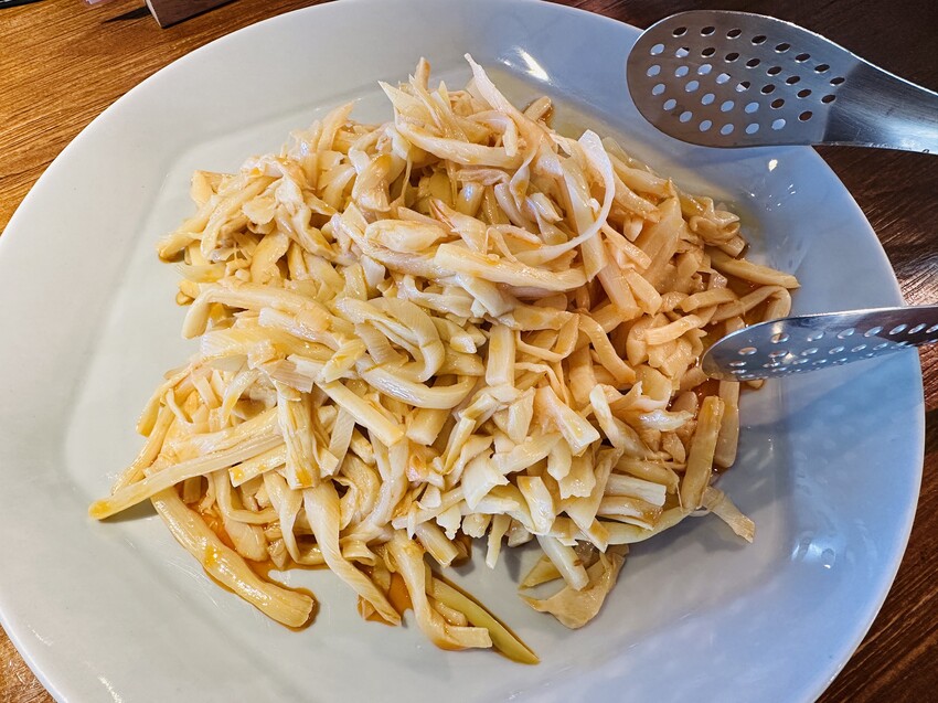 【蟬說：山中靜靜】台中酒桶山豪華秋冬露營，桂花弄帳篷區絕美景