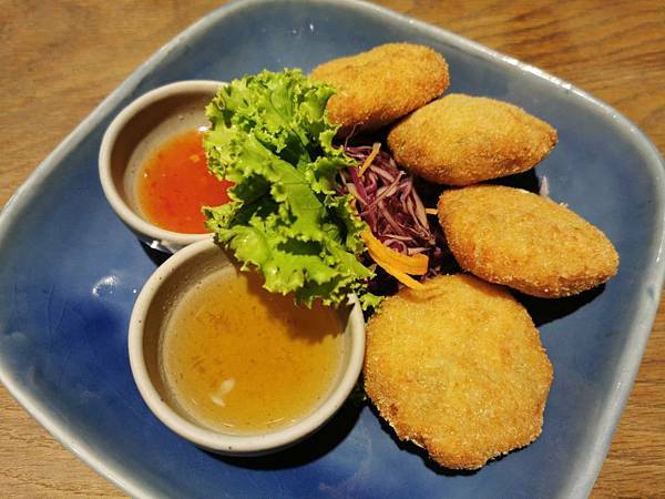 (台中/南屯) Thai J 花園泰式料理- 台中大墩店/爸氣食足 美食雙雄 父親節套餐最佳選擇 - COCO享天下(隆爸妤媽愛白白)