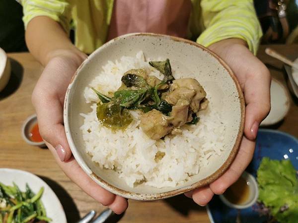 (台中/南屯) Thai J 花園泰式料理- 台中大墩店/爸氣食足 美食雙雄 父親節套餐最佳選擇 - COCO享天下(隆爸妤媽愛白白)