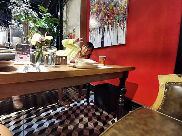 (台中/南屯) Thai J 花園泰式料理- 台中大墩店/爸氣食足 美食雙雄 父親節套餐最佳選擇 - COCO享天下(隆爸妤媽愛白白)