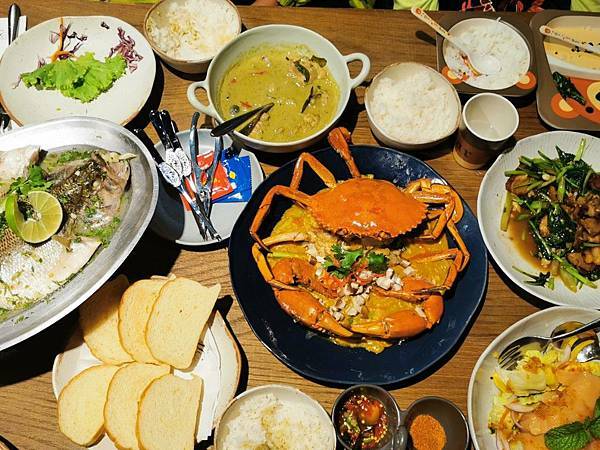 (台中/南屯) Thai J 花園泰式料理- 台中大墩店/爸氣食足 美食雙雄 父親節套餐最佳選擇 - COCO享天下(隆爸妤媽愛白白)