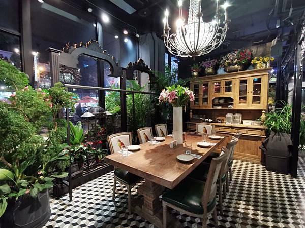 (台中/南屯) Thai J 花園泰式料理- 台中大墩店/爸氣食足 美食雙雄 父親節套餐最佳選擇 - COCO享天下(隆爸妤媽愛白白)