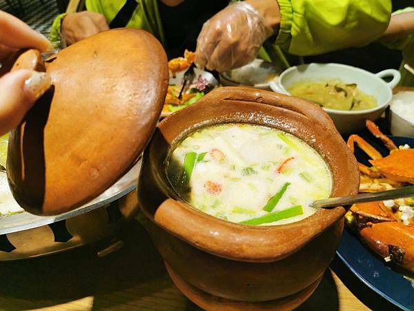 (台中/南屯) Thai J 花園泰式料理- 台中大墩店/爸氣食足 美食雙雄 父親節套餐最佳選擇 - COCO享天下(隆爸妤媽愛白白)