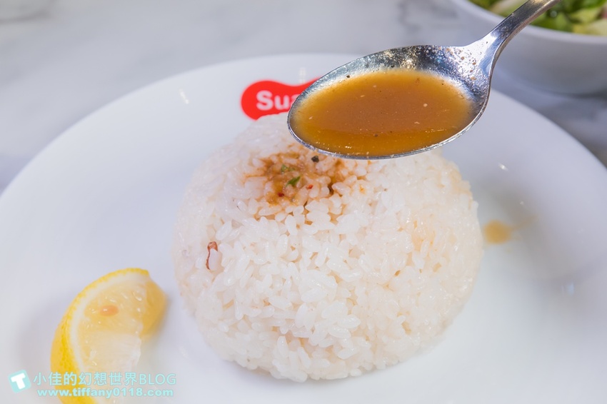 [台北美食]北海道湯咖哩Suage台灣二號店/3款湯底10種主菜290元起/含10種蔬菜還附沙拉和漬菜/獨家限定蝦湯咖哩