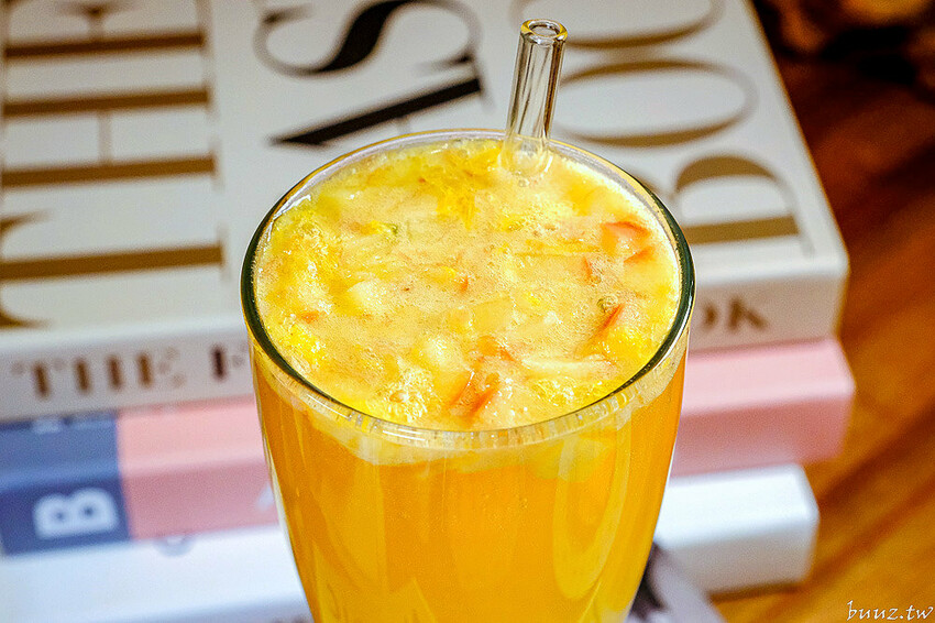 芒果布丁寶盒閃耀光芒，小鍋甜點咖啡芒果季，楊枝甘露甜品也變成裸蛋糕甜點！