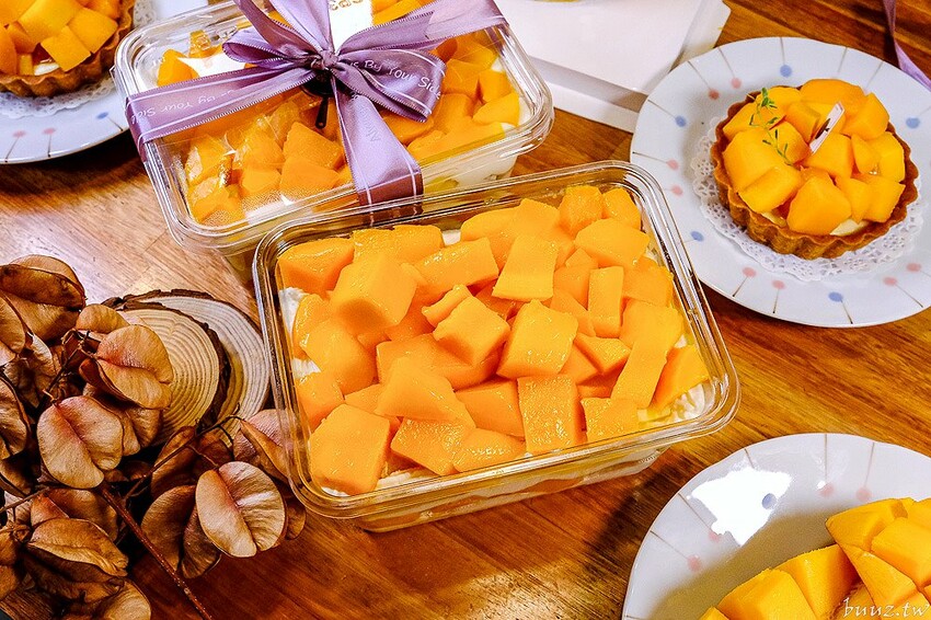 芒果布丁寶盒閃耀光芒，小鍋甜點咖啡芒果季，楊枝甘露甜品也變成裸蛋糕甜點！