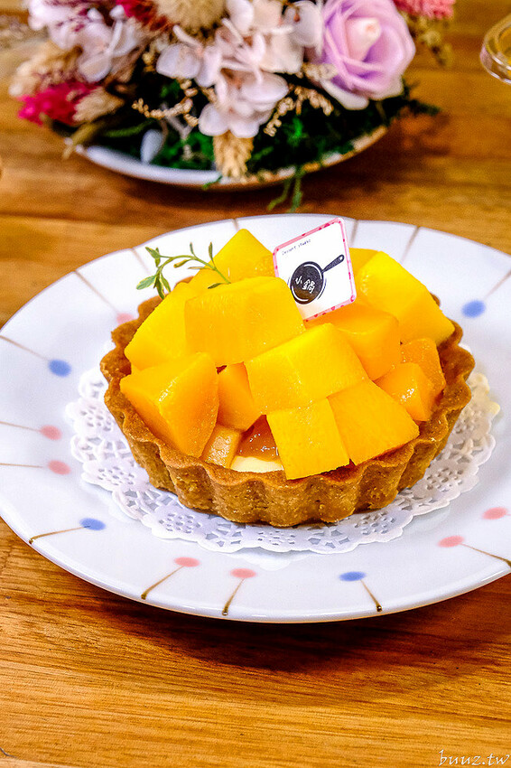 芒果布丁寶盒閃耀光芒，小鍋甜點咖啡芒果季，楊枝甘露甜品也變成裸蛋糕甜點！