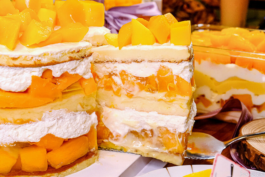 芒果布丁寶盒閃耀光芒，小鍋甜點咖啡芒果季，楊枝甘露甜品也變成裸蛋糕甜點！