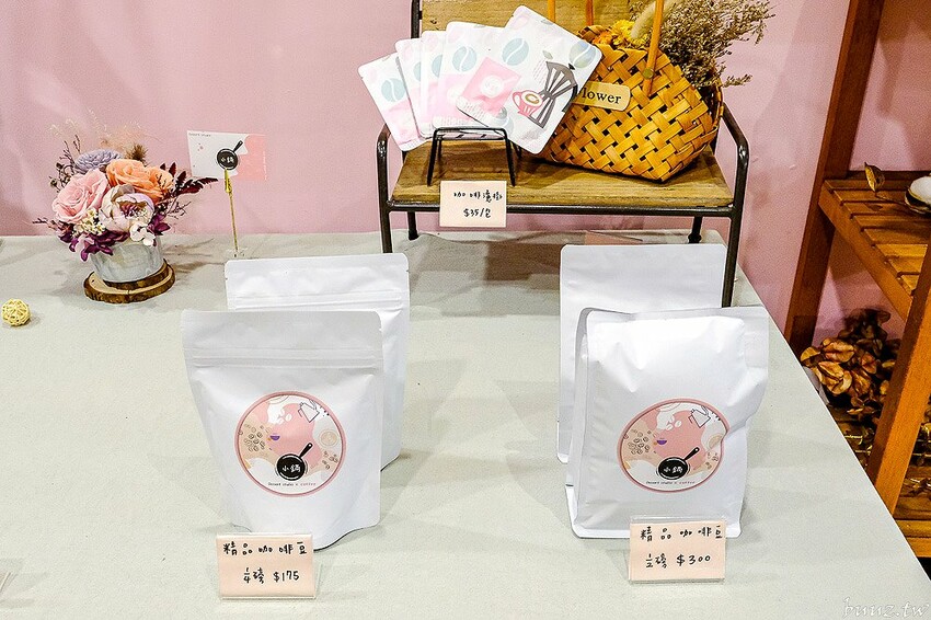 芒果布丁寶盒閃耀光芒，小鍋甜點咖啡芒果季，楊枝甘露甜品也變成裸蛋糕甜點！