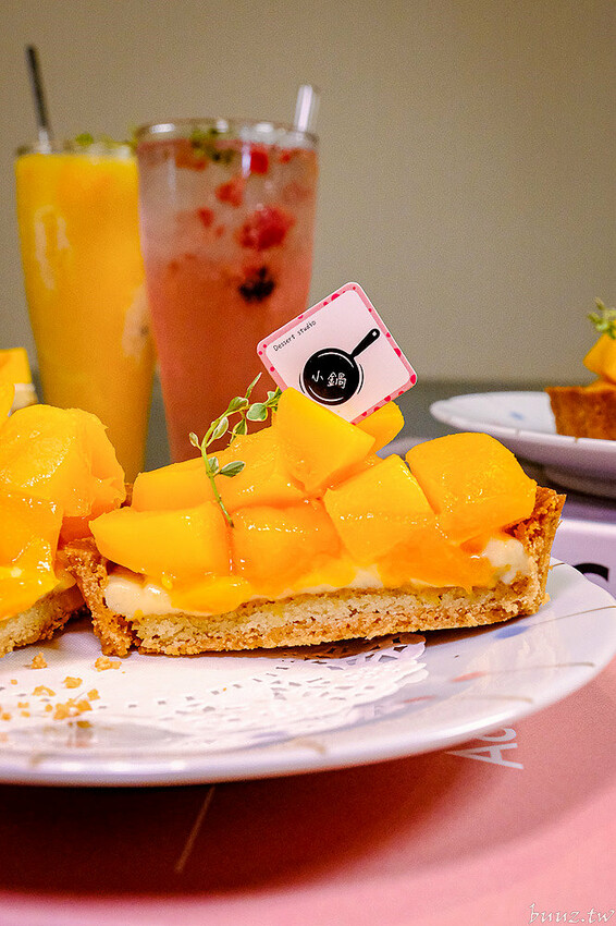 芒果布丁寶盒閃耀光芒，小鍋甜點咖啡芒果季，楊枝甘露甜品也變成裸蛋糕甜點！